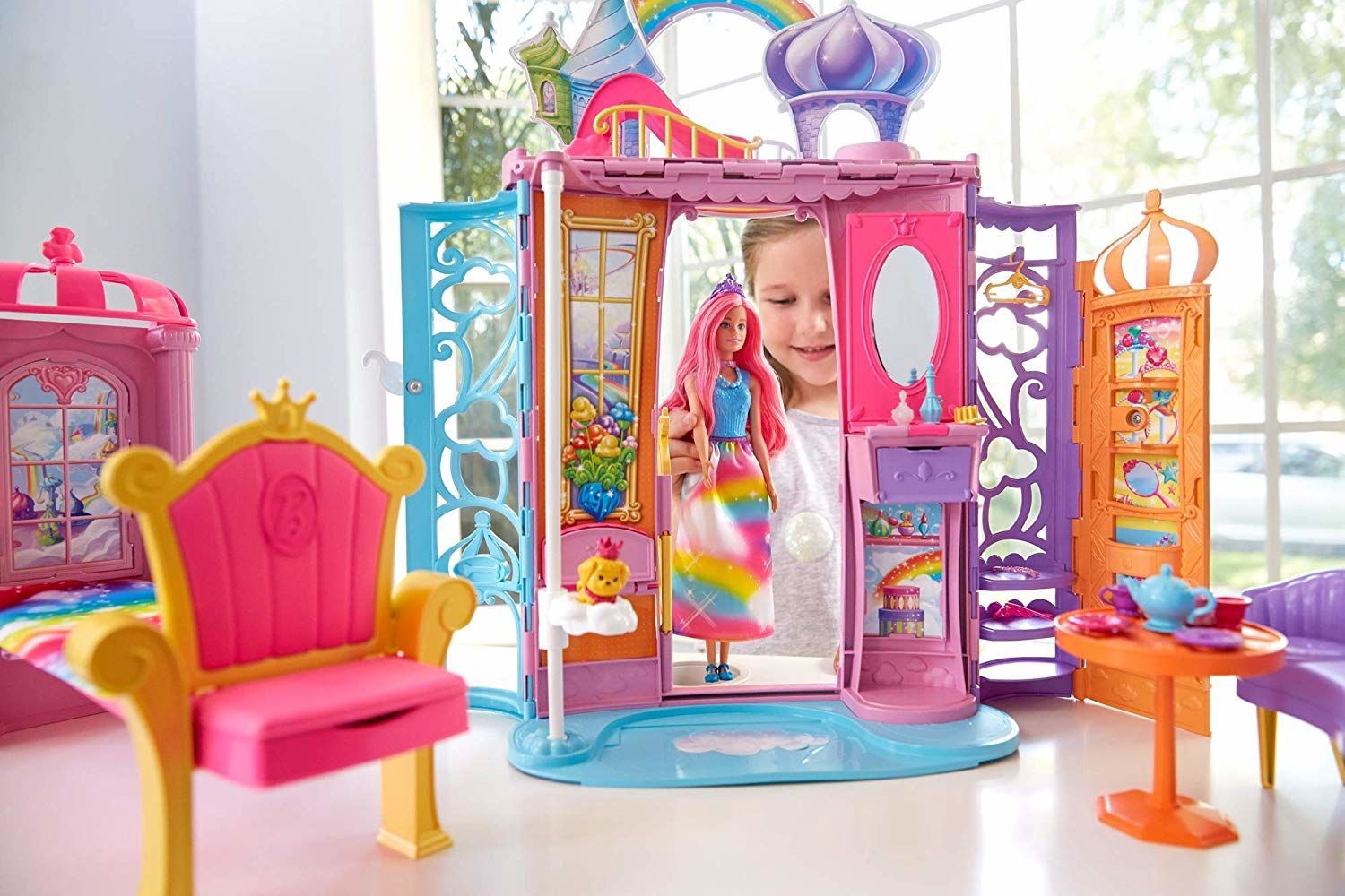 Mattel - Barbie Dreamtopia Doll and Castle Set